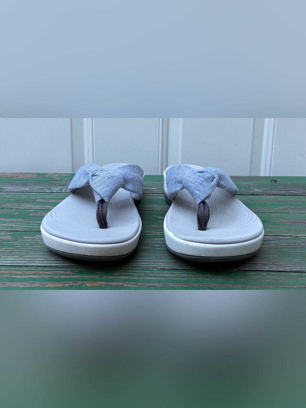 Clarks CloudSteppers Arla Glison Gray  Sandals Sz 7 Slippers Flip Flop - Picture 6 of 12
